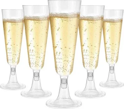 Produktbild von Famanu Plastikchampagnerflöten 150 ml - 50 Stück klare, wiederverwendbare Gläser für Gartenfeste - Hochzeit und Jubiläum - 5,5 x 16,5 cm