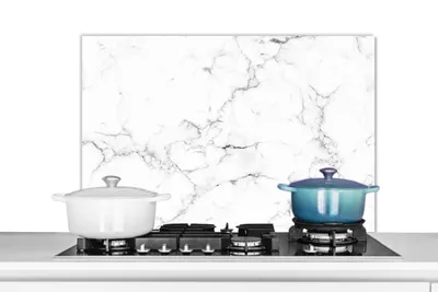 Obrázek produktu pro KitchenYeah® Kuchyňský splashback - Kuchyňský splashback - Ochrana stěny sporáku a dřezu - Mramor - Bílá - Šedá - - Mramorový vzhled - Texturovaný 80x55 - Alu-Dibond (alternativa ke skleněnému splashbacku)