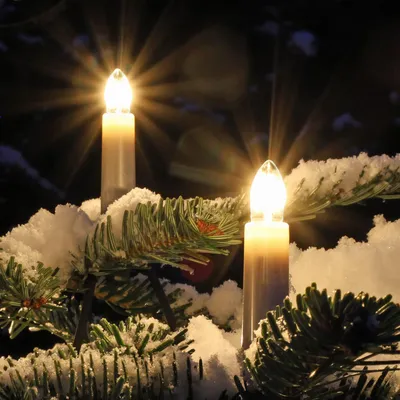 Produktbild von NARVA Kerzen Lichterkette Außen 30 Lichter warmweiß Weihnachtskerzen 29m Strom
