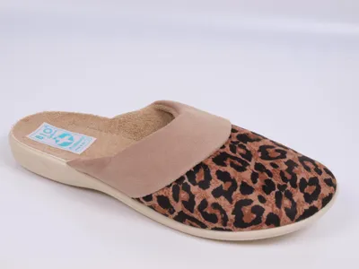 Produktbild von Damenhausschuhe ADANEX SARA 29813 Leopard mit beigem Besatz und geschlossener Spitze