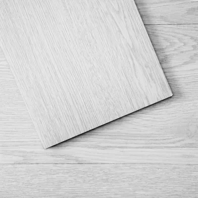 Immagine prodotto di Piastrelle adesive in vinile per pavimenti 36 pezzi, spessore 2,5 mm, effetto legno grigio chiaro
