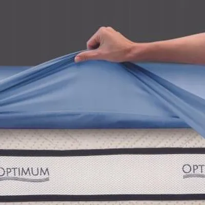 Produktbild von Optimum Matratzenschoner Spannbettlaken 2-in-1 Lavendel 120x200 cm