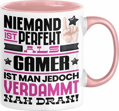 Produktbild von Gamer Geschenk Tasse Lustige Geschenkidee für Gamer Geburtstag Kaffee-Becher Niemand Ist Perfekt Aber Als Gamer Ist Man Nah Dran (Rosa)