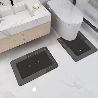 Immagine prodotto di Set di due tappetini da bagno, forma semicircolare, colore nero, dimensioni 50x60 cm e 50x80 cm, in microfibra, super assorbenti e antiscivolo