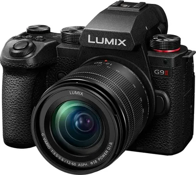 Produktbild von Panasonic Lumix G9 II + 12-60mm F3.5-5.6, 25,21 MP, 11552 x 8672 Pixel, Live MOS, 5.8K, Touchscreen, Schwarz