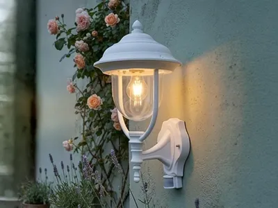 Produktbild von LED Außenwandleuchte mit Bewegungsmelder, große Landhausstil Wandlaterne, Weiß