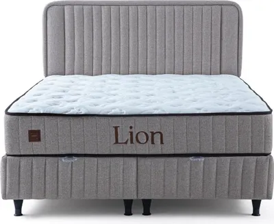 Produktbild von Hellgraues Doppelbett Schlafzimmer Designer Möbel Stilvolles Polsterbett