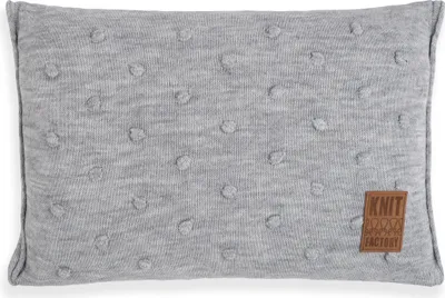 Produktbild von Knit Factory Noa Kissen - Grau - 60x40 cm
