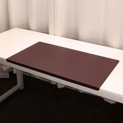 Produktbild von Schreibtischunterlage mit Kantenschutz, Wasserdicht, Rutschfest, Dunkelbraun, 90 x 60 cm in Lederoptik