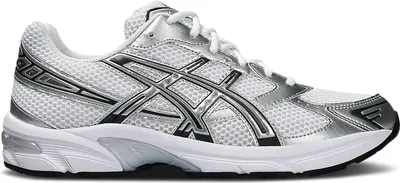 Produktbild von Kaufen Sie den ASICS GEL-1130 White Pure Silver bei Kicksshop. Sportlicher weiß-silberner Sneaker mit GEL-Dämpfung und Retro-Running-Design.