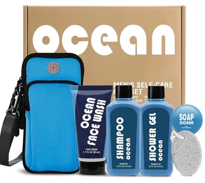 Image de Ensemble de bain pour hommes, idéal pour l'après-entraînement