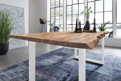 Produktbild von Esstisch 160x85 cm Akazie massiv Baumkante eichenfarben mit weißem Gestell – Massivholztisch NOAH skandinavisch modern