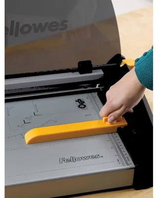 Produktbild von Fellowes Plasma A4/150, 40 Blätter, 38 cm, A4, Metall, Kunststoff, Schwarz, Silber, 556 x 374 x 472 mm