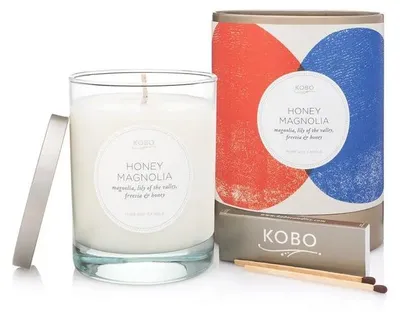 Produktbild von KOBO Natural Math Honey Magnolia Duftkerze (11 oz / 312 g)