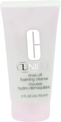 Obrázek produktu pro Clinique Rinse Off Foaming Cleanser, Gel na odstranění makeupu, Smíšená pleť, Suchá pokožka, Hydratující, 150 ml, Tuba, - Thoroughly wet hands and face. - Squeeze a pea sized dot onto palm and work into a rich lather....
