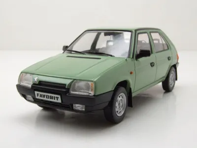 Immagine prodotto di Skoda Favorit (1987) Verde Chiaro 1:24 WHITEBOX