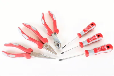 Produktbild von VBW Werkzeugsatz 6 tlg. Zangen Schraubendreher Kombizange Seitenschneider Set