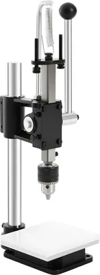 Produktbild von Leder Prägepresse - Manuelle Stanzpresse - 160 kg Druckkraft - Gusseisen - Höhenverstellbar 0–16 cm - Spannfutter 1,5–13 mm - Schwarz