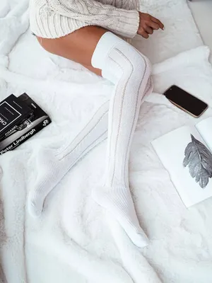 Produktbild von Durchbrochene karierte Socken von Milena in Weiß für Damen 37-41