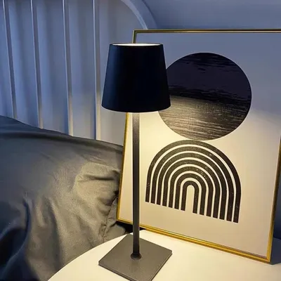 Image de Lampe de table LED tactile 3 couleurs - Lampe de chevet, lumière d'ambiance, lampe de table à manger, idéale pour chambre à coucher & café L11 x H38 cm Noir /ZNTDH/