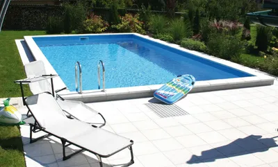 Produktbild von Styropor Schwimmbecken Set rechteckig inkl. Sandfilteranlage Lugano 700 x 350 x 150 cm Tiefbeckenleiter