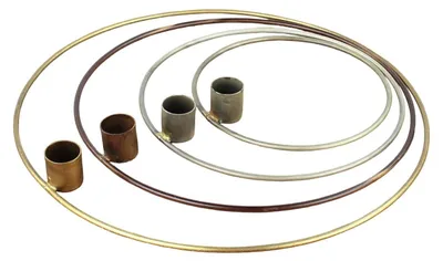 Image de Couronne de l'Avent moderne en métal, dorée et marron