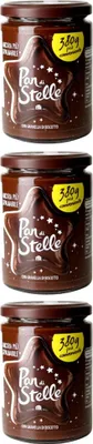 Three jars of Pan di Stelle spread stacked vertically.
