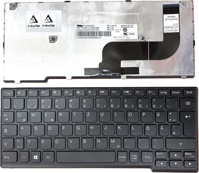 Obrázek produktu pro DEUTSCHE - Klávesnice Klávesnice s černým rámem kompatibilní s modelem: MP-12U16D0-686