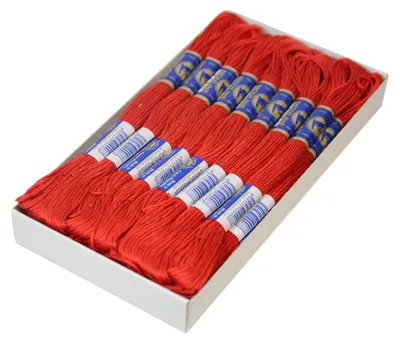24 Docken Stickgarn / Sticktwist 100% Baumwolle Stickere 3292 rot