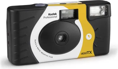 Zdjęcie produktu dla Kodak Aparat Jednorazowy + LAMPA / B&W 400TX / 27 zdjęć