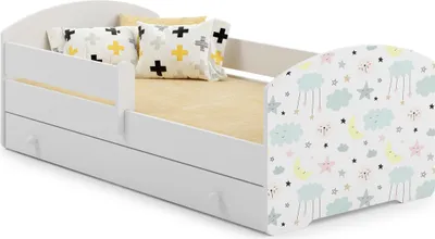 Obrázok produktu pre Detská postieľka LUK so zásuvkou a ochrannou mrežou 140x70 Hviezdičky