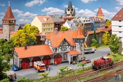 Produktbild von Faller 232194 - 1/160 / N Rathaus mit Feuerwache - Neu