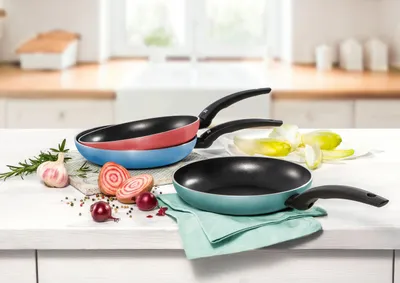 Obrázok produktu pre Silit Silit Belluna panvica s rukoväťou, 28 cm, ružová 3201010410