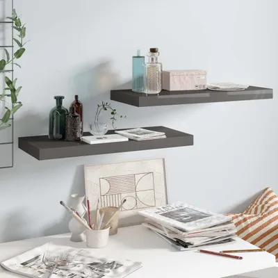 Obrázek produktu pro The Living Store Závěsné police 2 ks. MDF 60x23,5x3,8 cm, šedá barva, vysoký lesk