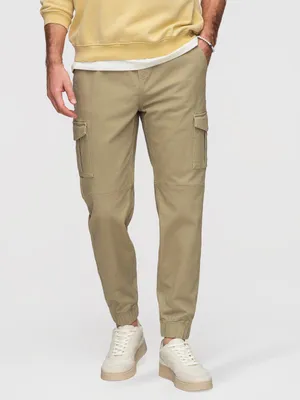 Productafbeelding van OMBRE Joggingbroek met cargozakken en elastische tailleband, model OM-PAJO-0290, kleur: olijfgroen, maat: L