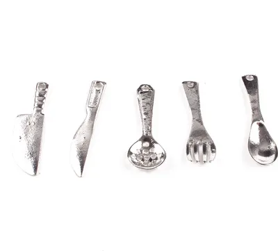 Produktbild von Puppenhaus Küche | Miniatur Messer und Küchenhelfer (1 Set)