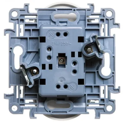 Image de Simon 10 Double prise b/u blanc 16A 250V IP20 CG2M.01/11