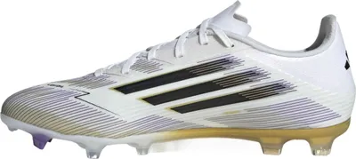 Produktbild von Adidas Soccer Boots JI0005 in FTWWHT/CBLACK/GOLDMT color size 45 1/3