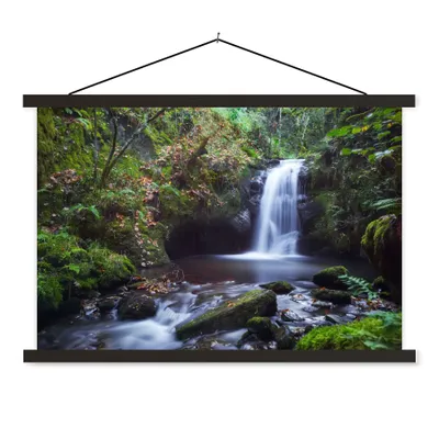 Produktbild von MuchoWow® Textilposter Wasserfall - Natur - Wasser 90x60 cm mit schwarzem Rahmen - Aufhängungssatz