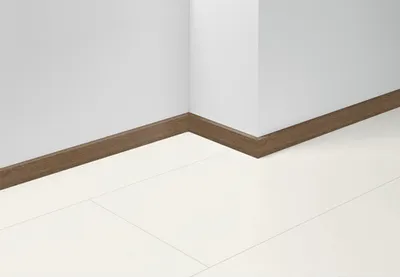 Produktbild von Sockelleiste SL5 Eiche D093 2200 x 50 x 16 mm