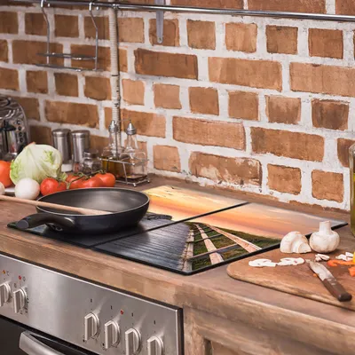 Imagen del producto de Placa de vidrio protectora para cocina, 2 x 30 x 52 cm, marca Most