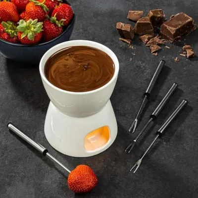 Produktbild von Fondue-Set aus Porzellan für Schokolade