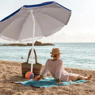 Productafbeelding van Famanu strandparasol, diameter 160 cm - Verstelbaar en kantelbaar, blauw, met draagtas