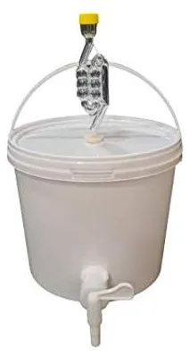 Produktbild von SILPLAST Kompletter Gärbehälter Set 5L Gäreimer mit Gärröhrchen, Dichtgummi und Ablaufhahn Weiß