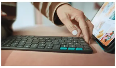 Immagine prodotto di Logitech FLIP FOLIO - GRAFITE - DEU IPAD PRO e AIR 13 POLLICI