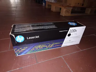 Produktbild von HP 220X Schwarz Original LaserJet-Tonerkartusche, 7500 Seiten, Schwarz, 1 Stück(e)