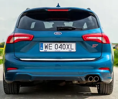 Obrázok produktu pre Ford Focus IV Kombi 18+ CHROM Obloženie zadných dverí