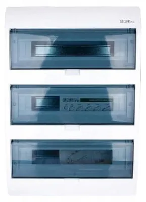 Imagen del producto de Panel de distribución eléctrica modular, 3x18, para montaje en superficie, color blanco, grado de protección IP40, con carril DIN y puerta transparente