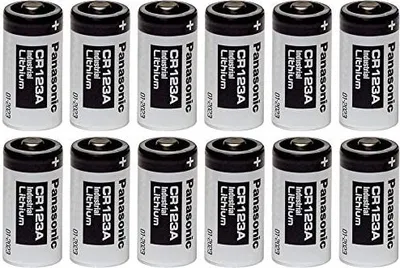 Image de 12 PCS pile au lithium Panasonic Industrie CR123A 3V haute capacité, résistant aux courts-circuits, ne contient pas de substances dangereuses