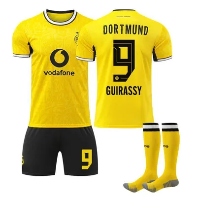 Immagine prodotto di #9 GUIRASSY Maglia da calcio del Borussia Dortmund per le partite in casa della stagione 26-27, per bambini e adulti. TAGLIA:XXL